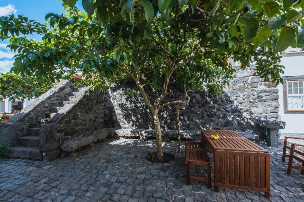 Casa Do Brasao Apartment Lajes do Pico Exterior photo